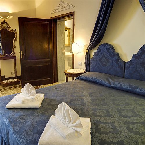 I Portici Hotel - Residenza D'Epoca Arezzo Luaran gambar