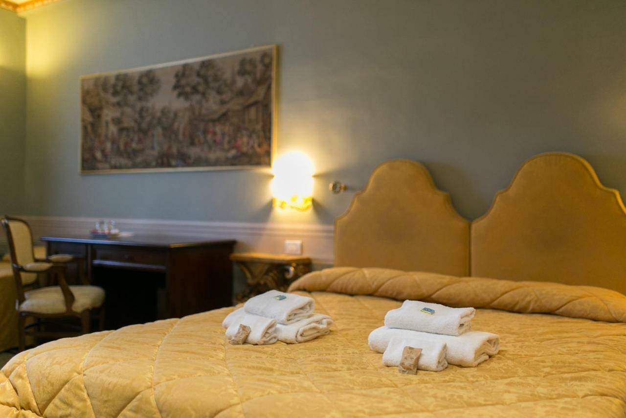 I Portici Hotel - Residenza D'Epoca Arezzo Luaran gambar